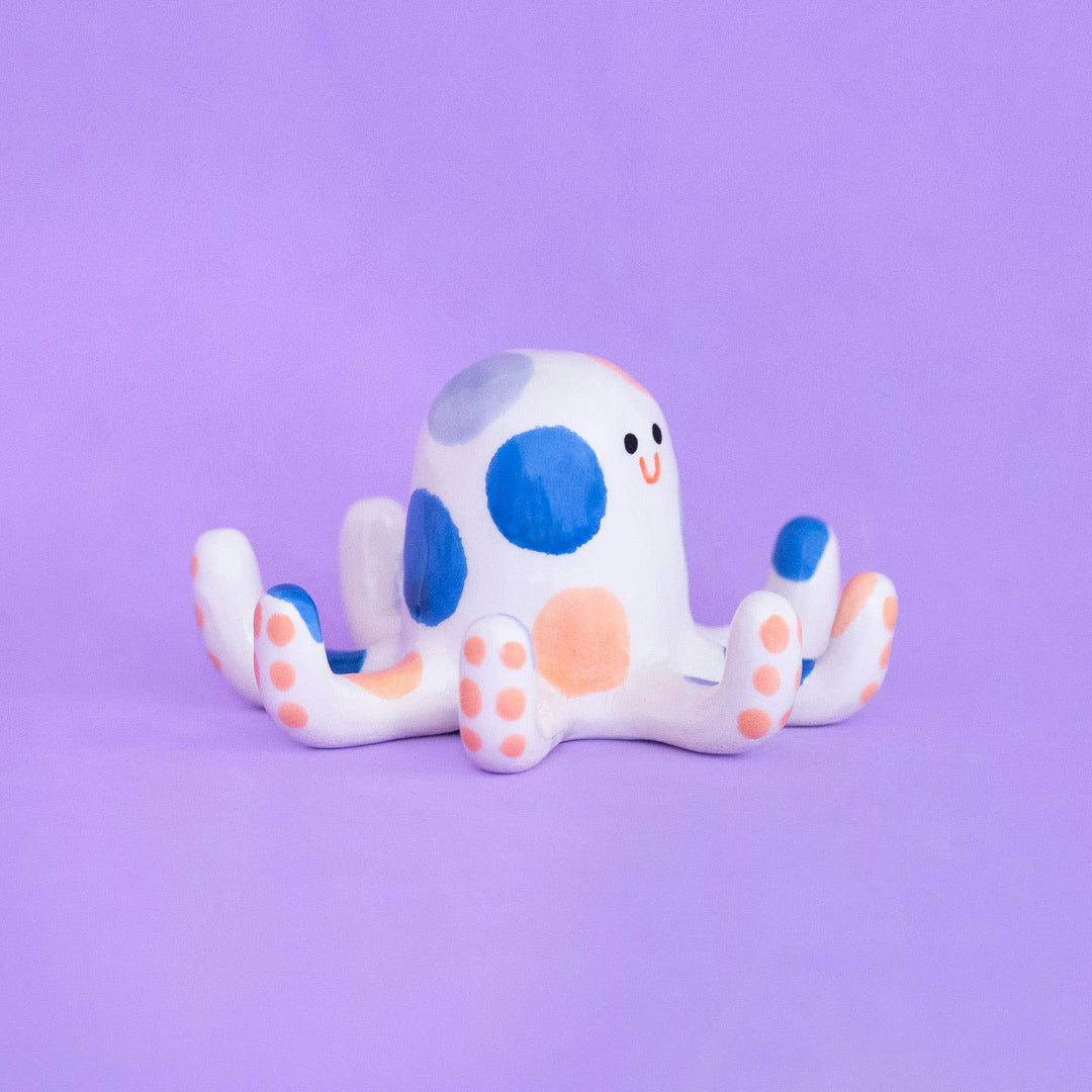Ana Seixas Skulptur Keramikskulptur | Schmuckhalter Oktopus bei Nauli and Stories
