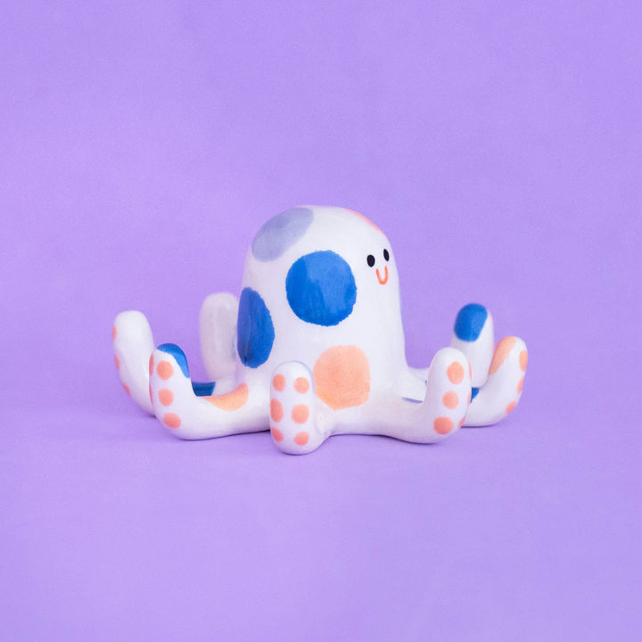 Ana Seixas Skulptur Keramikskulptur | Schmuckhalter Oktopus bei Nauli and Stories