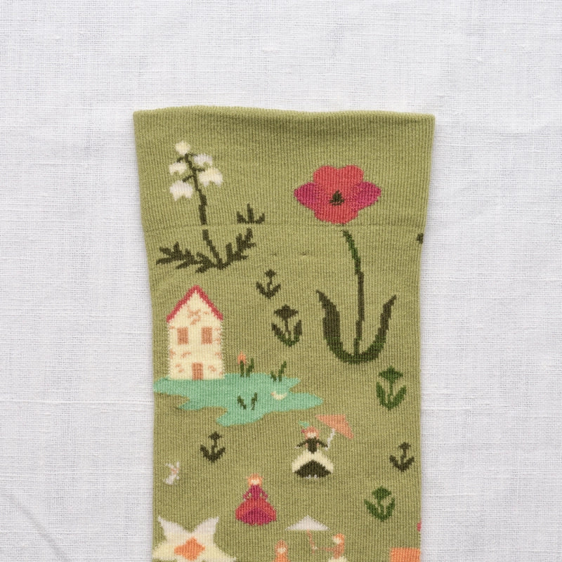 Bonne Maison Socken Socken Queen Hamlet von Bonne Maison bei Nauli and Stories