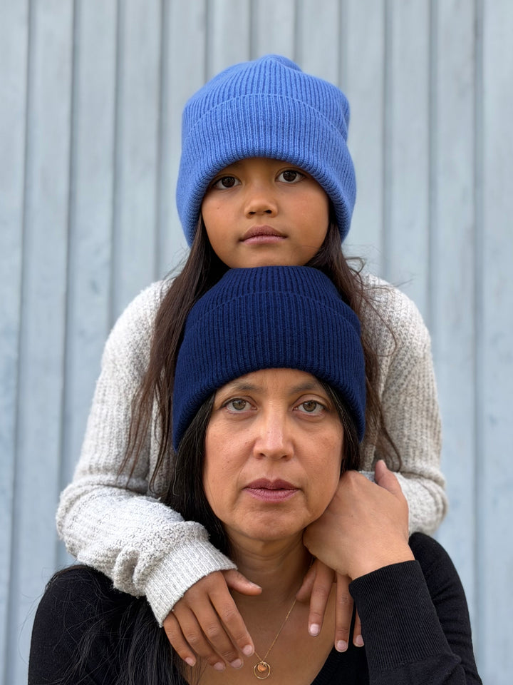 Cézembre Mütze Beanie – Bleu Roi bei Nauli and Stories