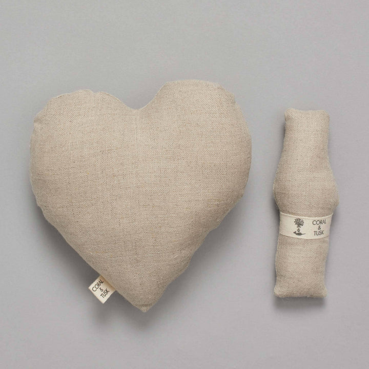 Coral &amp; Tusk Kuschelkissen Fox in Love - besticktes Leinenkissen in Herzform mit Fuchspuppe bei Nauli and Stories