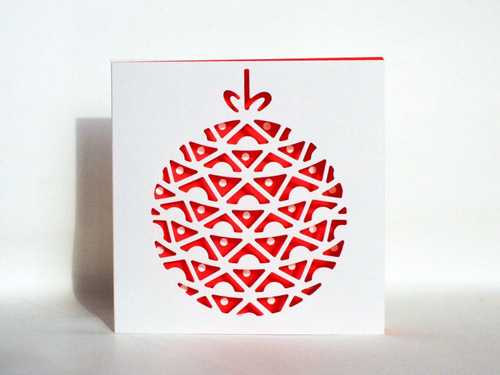 cut &amp; make Hochzeitskarte Christbaumkugel -  Cut Out Karte bei Nauli and Stories