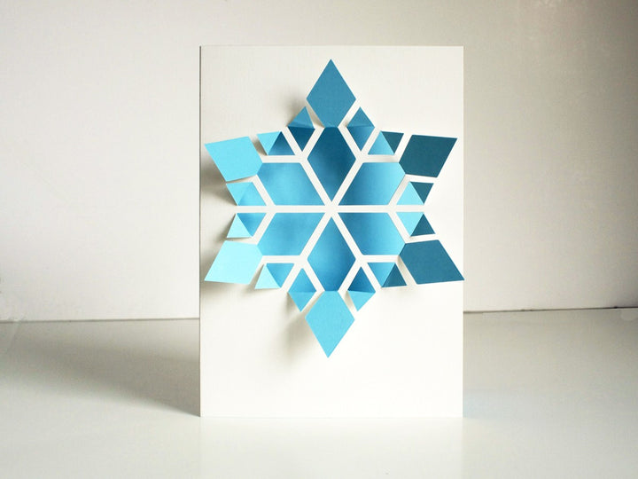 cut &amp; make Hochzeitskarte Schneeflocke -  Fold Out Karte bei Nauli and Stories