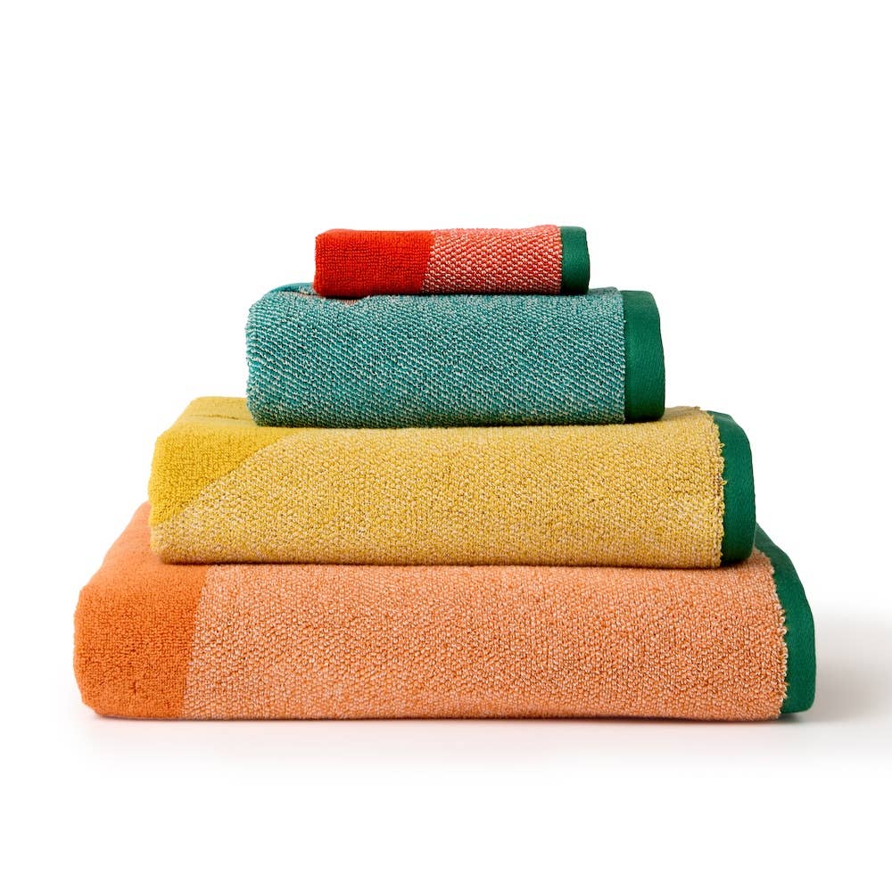 Donna Wilson Tutti Frutti Hand Towel bei Nauli and Stories