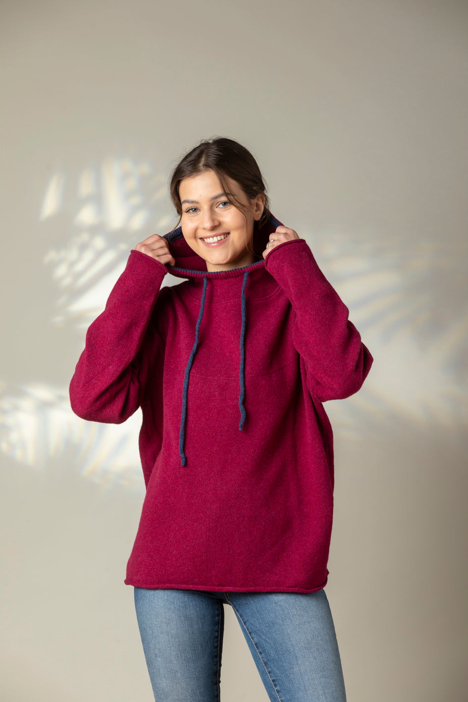 Eribé Pullover Unisex Pullover mit Kapuze - Corry Hoody Sweater Rosehip bei Nauli and Stories