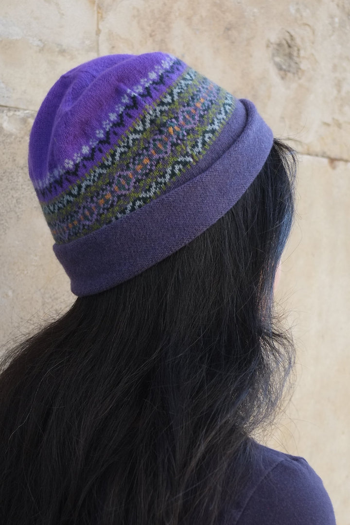 Eribé Mütze Mütze aus reiner Wolle - Alloa Beanie Violetta bei Nauli and Stories