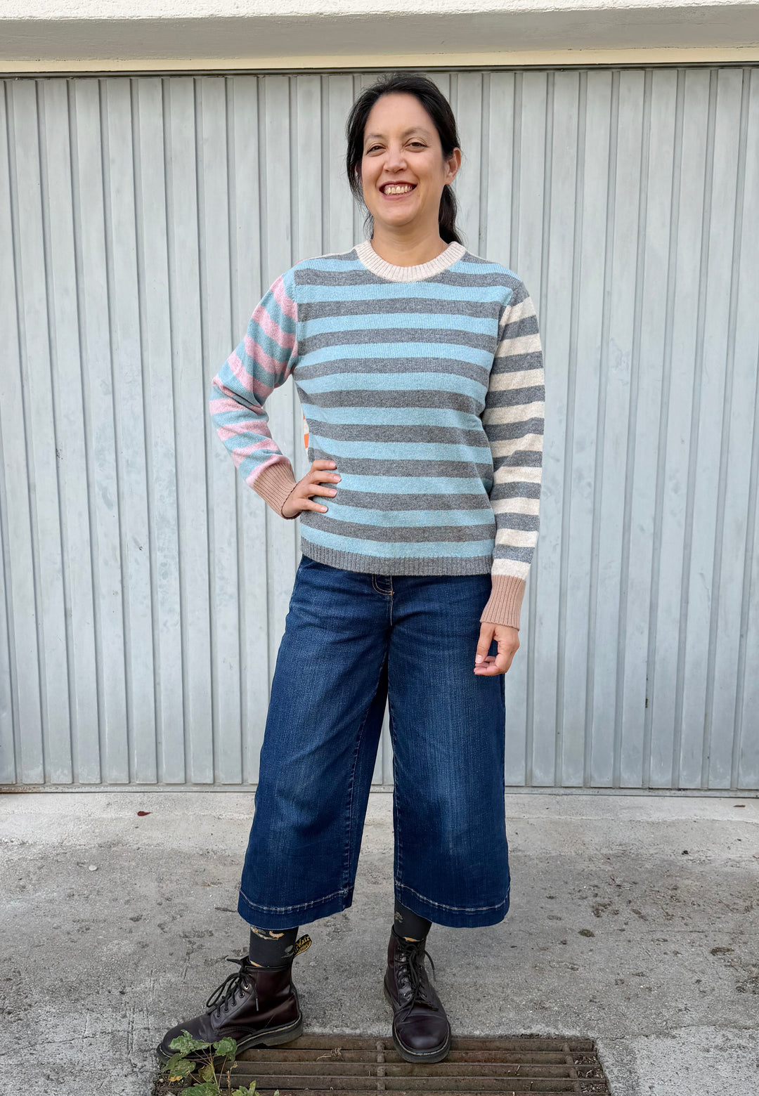 Eribé Pullover Gestreifter Wollpullover | hellblau, grau, orange | Stobo Stripe Sweater (reversible) Dapper bei Nauli and Stories