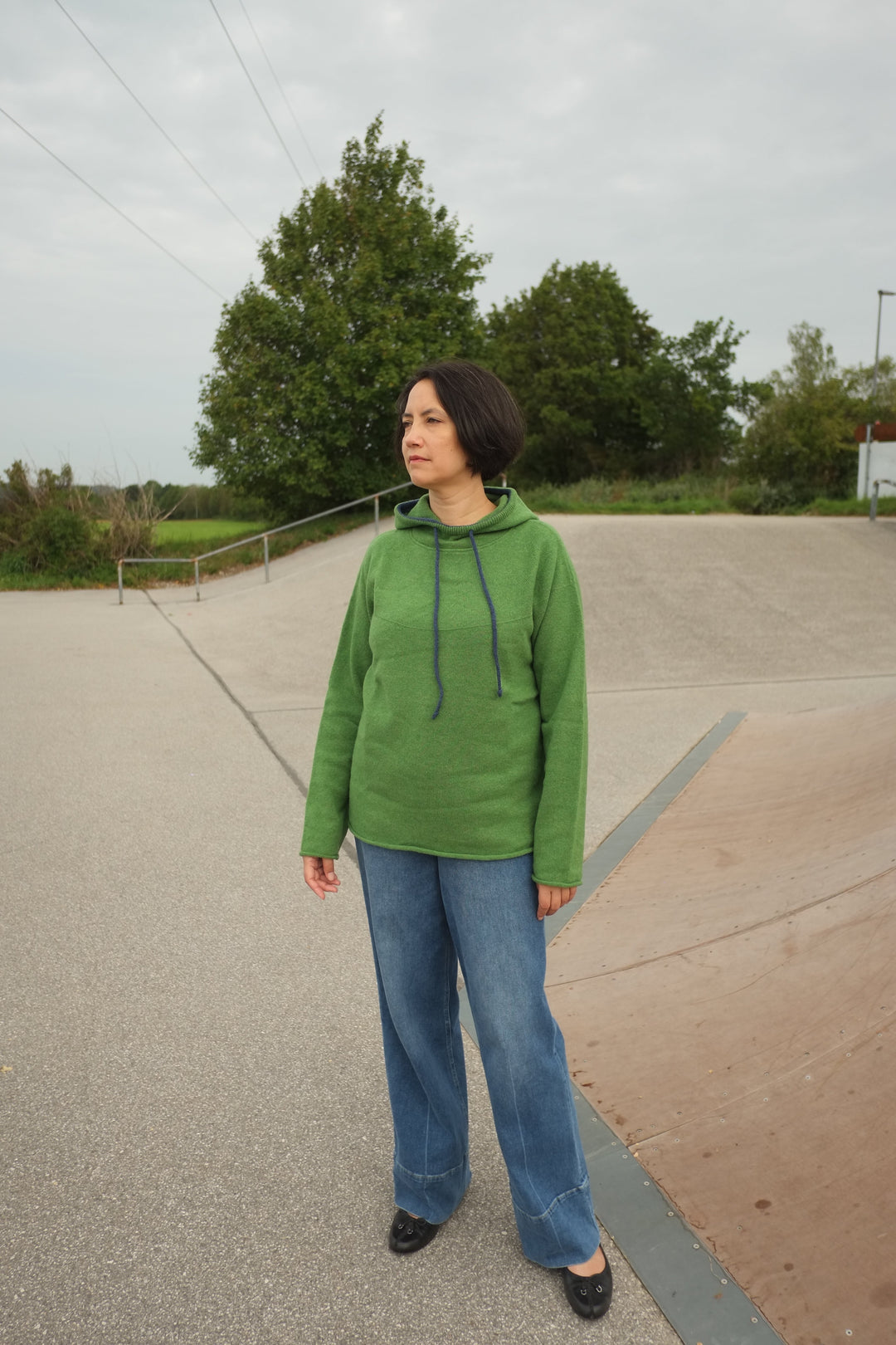 Eribé Pullover Unisex Pullover mit Kapuze - Corry Hoody Sweater Watercress bei Nauli and Stories