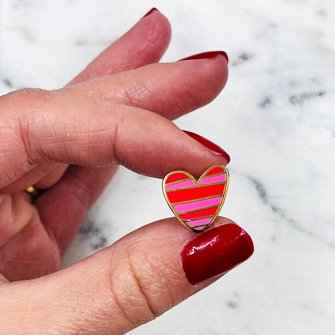 Les imprimeuses Broschen und Anstecknadeln Pin | Herz - Color Therapy Red | Die B bei Nauli and Stories