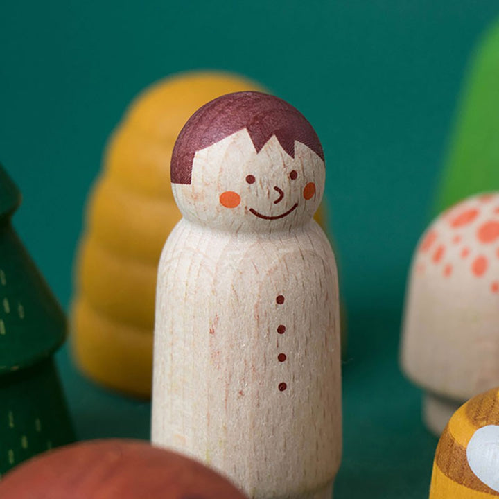 Londji Holzspielzeug WOODEN WORLD FOREST - Wald und Waldfiguren aus Holz bei Nauli and Stories