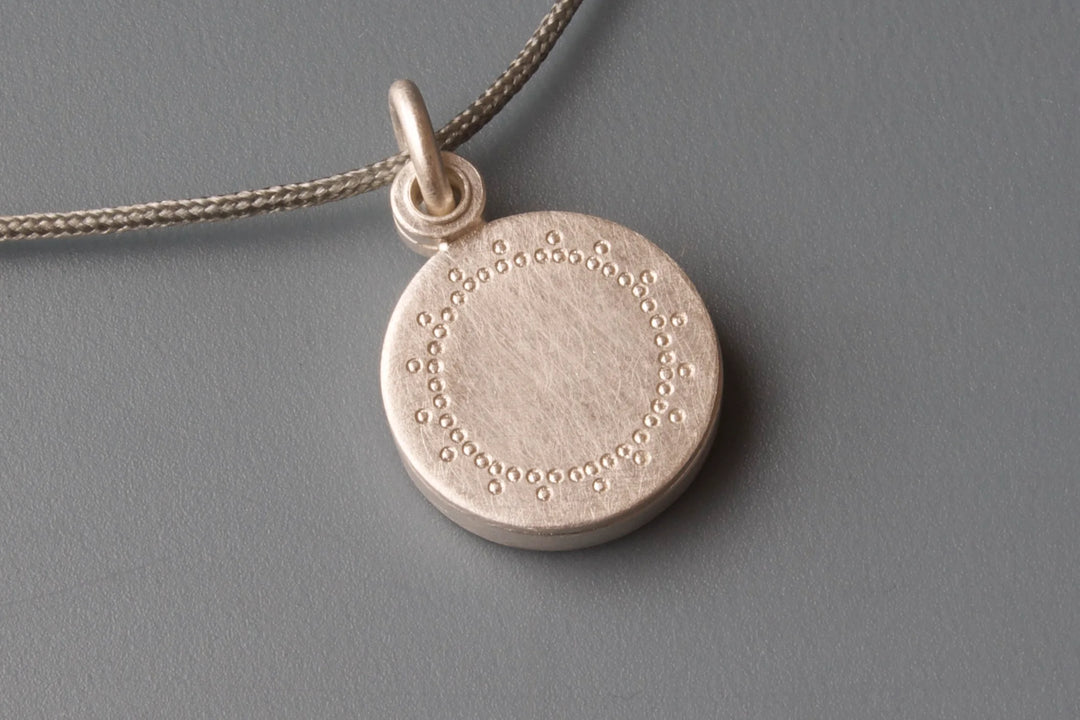 Mabotte Medaillon Medaillon aus Silber | Bubble Kreis | Mabotte 14mm bei Nauli and Stories