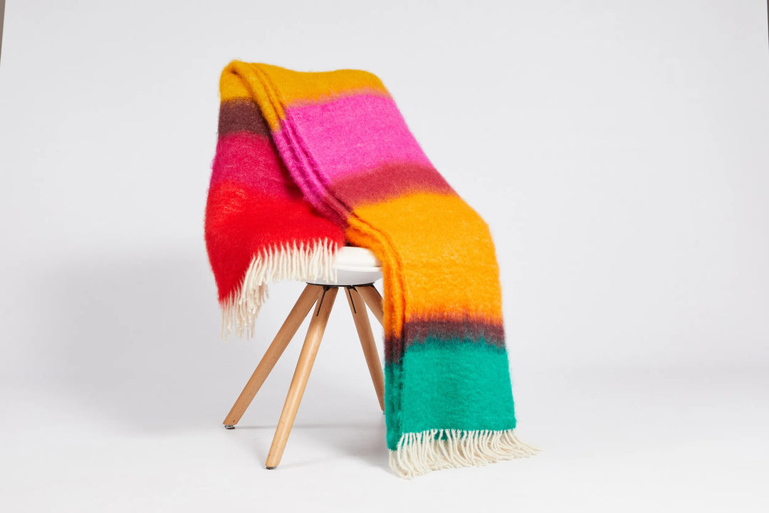 Mantas Ezcaray Decken Mantas Ezcaray Mohair Decke - 130x200cm - M-8 bei Nauli and Stories
