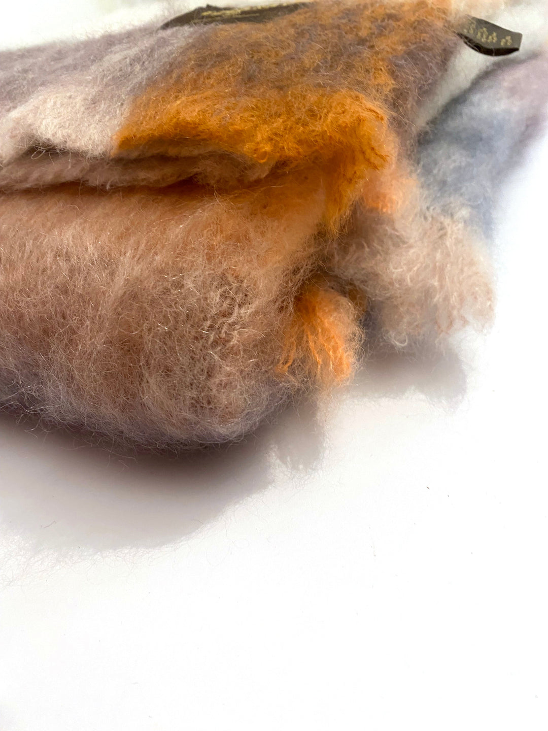 Mantas Ezcaray Sofadecke Mohair Decke ROZCO 130 x 200cm in Erd- und Eisfarben bei Nauli and Stories
