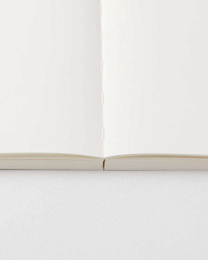MD Product | Midori Notizbuch DIN A5 MD Product Notebook Cotton A5 Blank bei Nauli and Stories