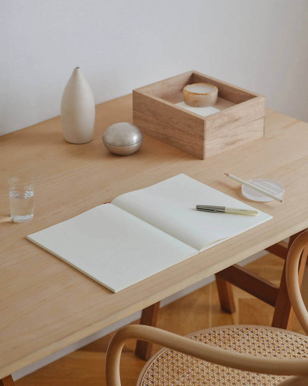 MD Product | Midori Notizbuch MD Notebook A4 Blank bei Nauli and Stories