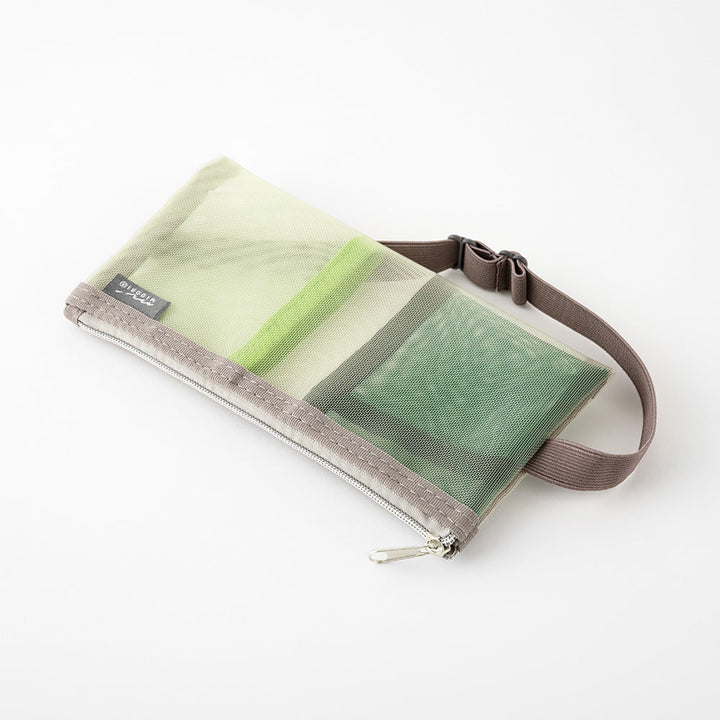 Midori Federmäppchen Midori Book Band Pen Case – Mesh Light Green bei Nauli and Stories