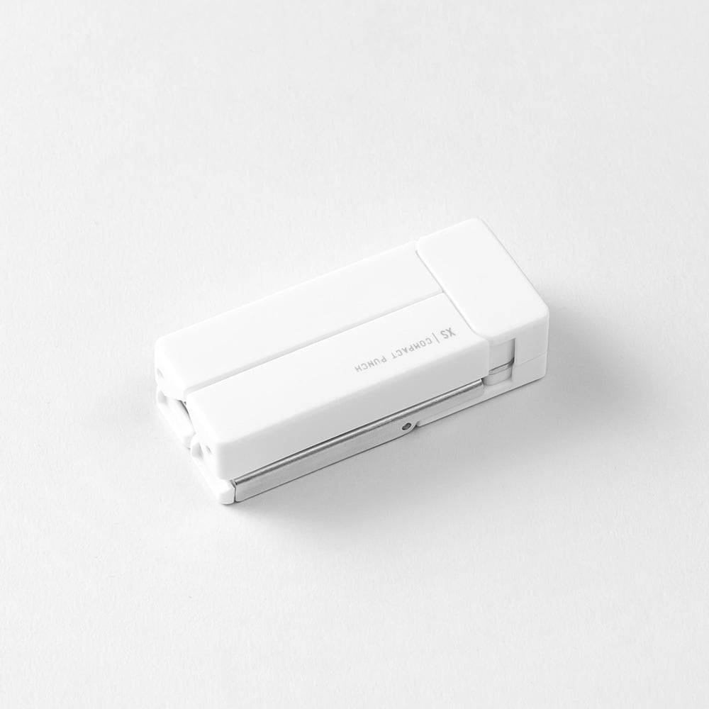 Midori Locher XS Stationery Compact Punch White | Reiselocher bei Nauli and Stories