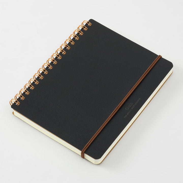 Midori Notizbuch Midori WM Ring Notebook Grain B6 Black bei Nauli and Stories