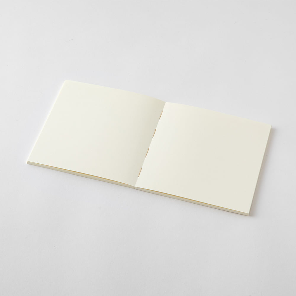 Midori Skizzenbuch MD Notebook A5 Square Thick Blank  | Skizzenbuch bei Nauli and Stories