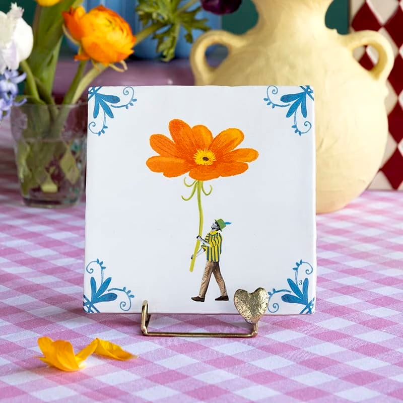 StoryTiles StoryTiles 10x10cm Bringing a Bloom - Ich bringe Dir eine Blume - StoryTiles bei Nauli and Stories