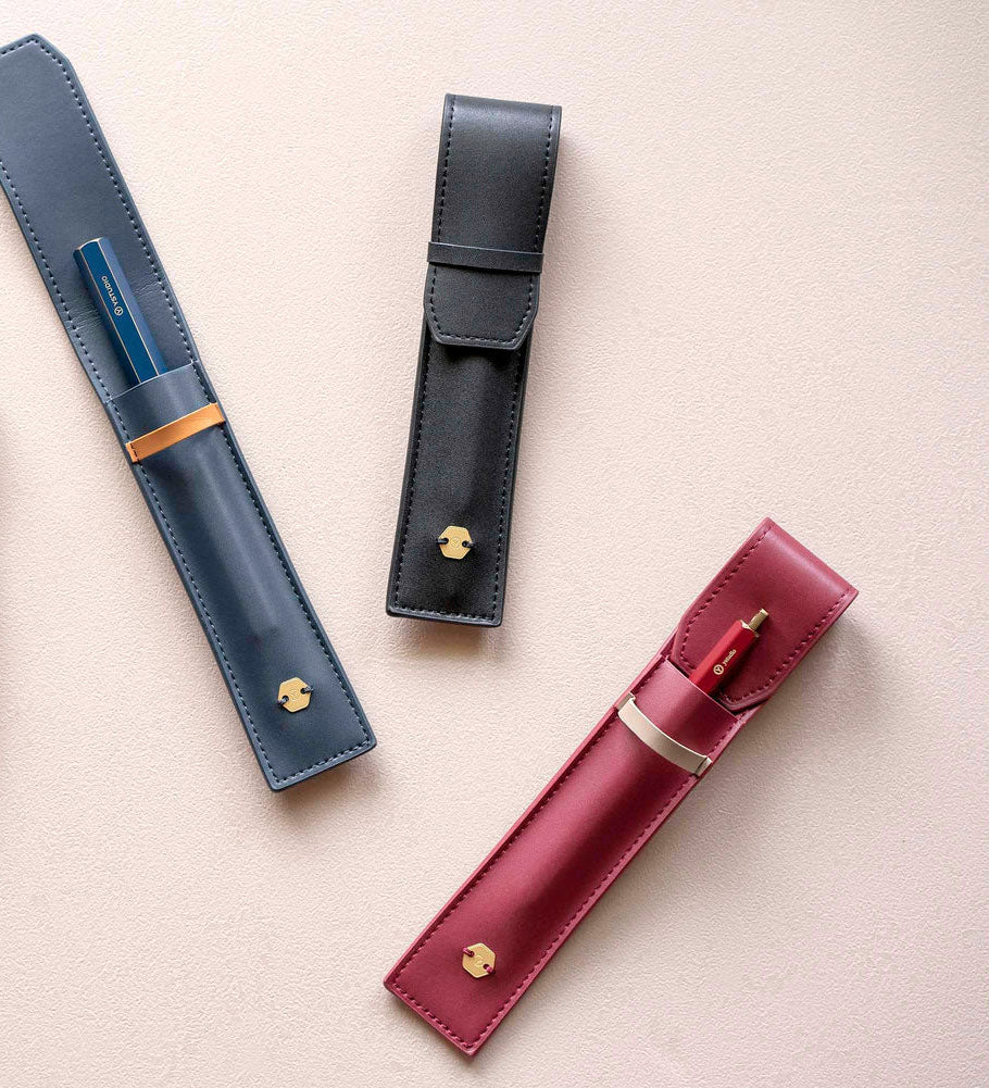 YStudio Füller Classic Reflect-1 Pen Pouch - Etui für einen Stift - schwarz bei Nauli and Stories