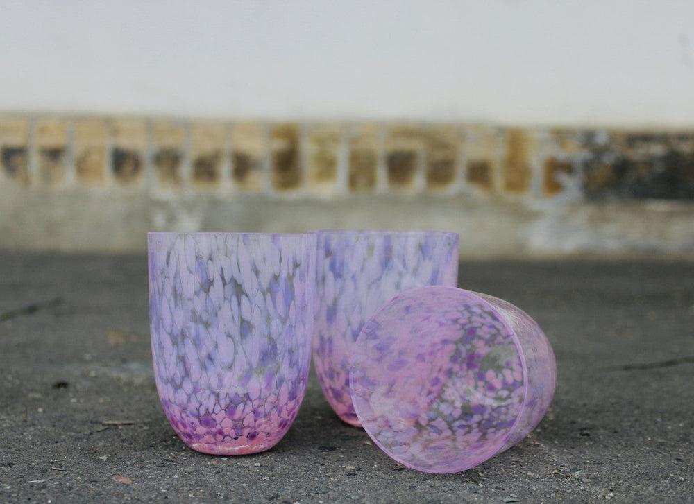Anna von Lipa Trinkgläser Confetti tumbler Rosa + Lilla - Trinkglas bei Nauli and Stories