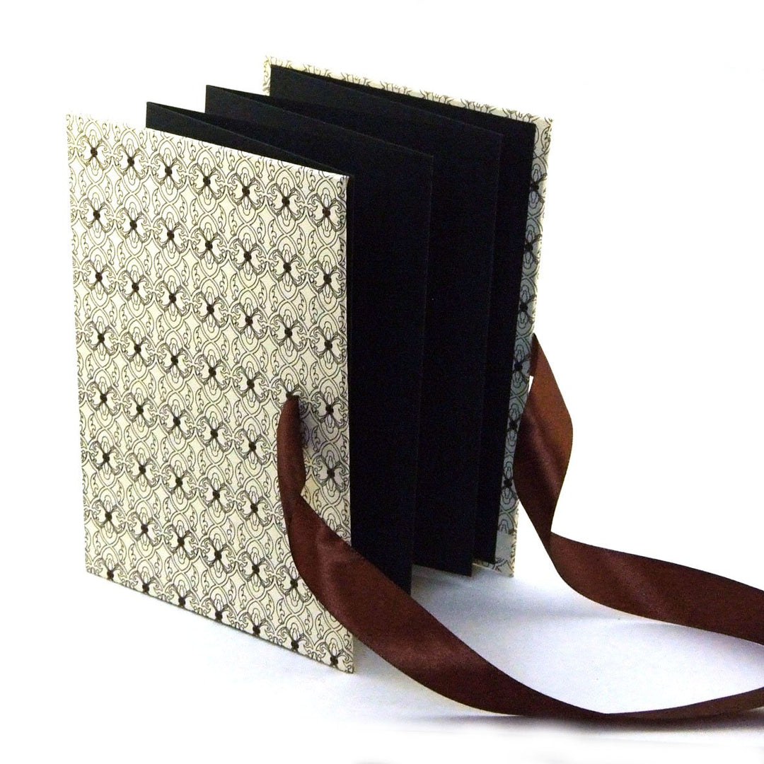Nauli Leporello Leporello filigran braun bei Nauli and Stories