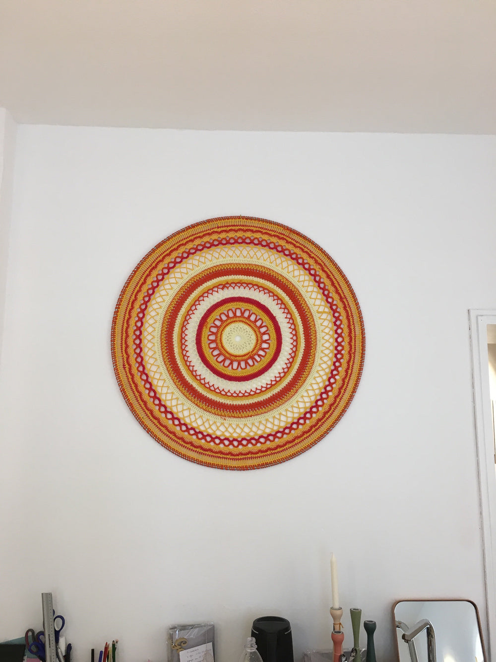 Nauli Mandala Sonnen- Mandala - Kunst für die Wand 1qm bei Nauli and Stories