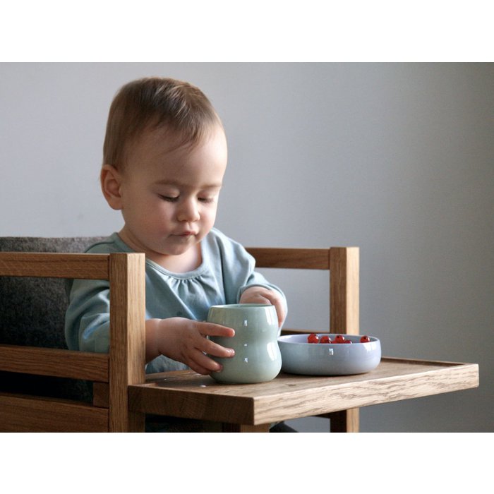 Zaunkönig Kindergeschirr Porzellan- Becher und Schale für Kleine rosa gelb bei Nauli and Stories
